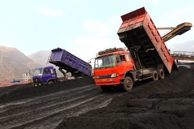 鐵路運輸停擺危機下，攀鋼原燃料供應鏈的挑戰與廣告設計的應對策略